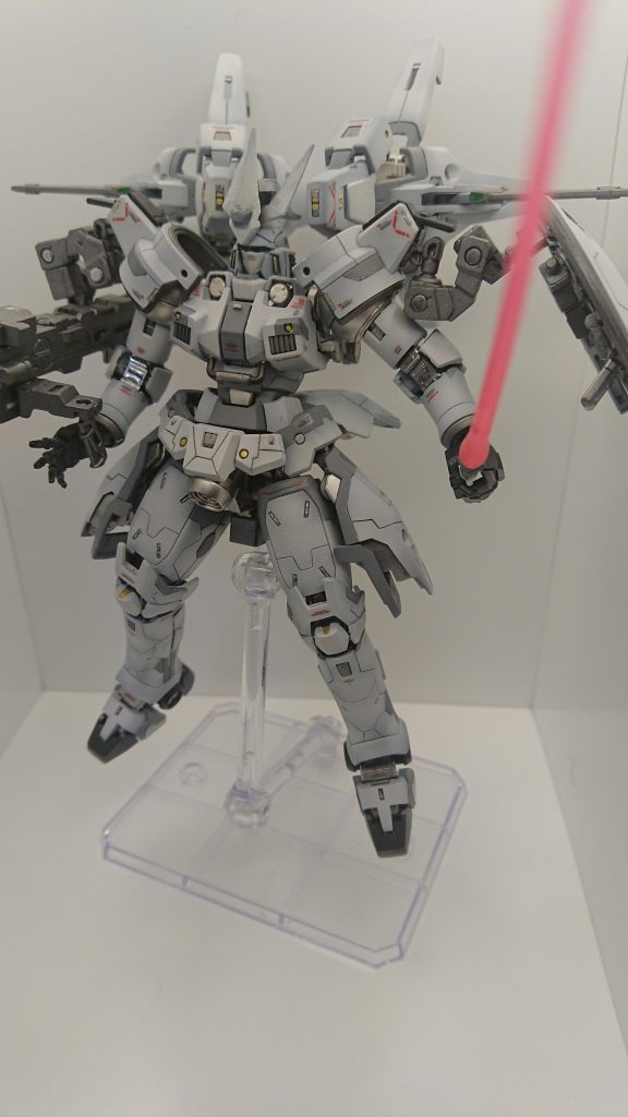 アンテナ作ってみたのですが、少し太いので後日調整します。