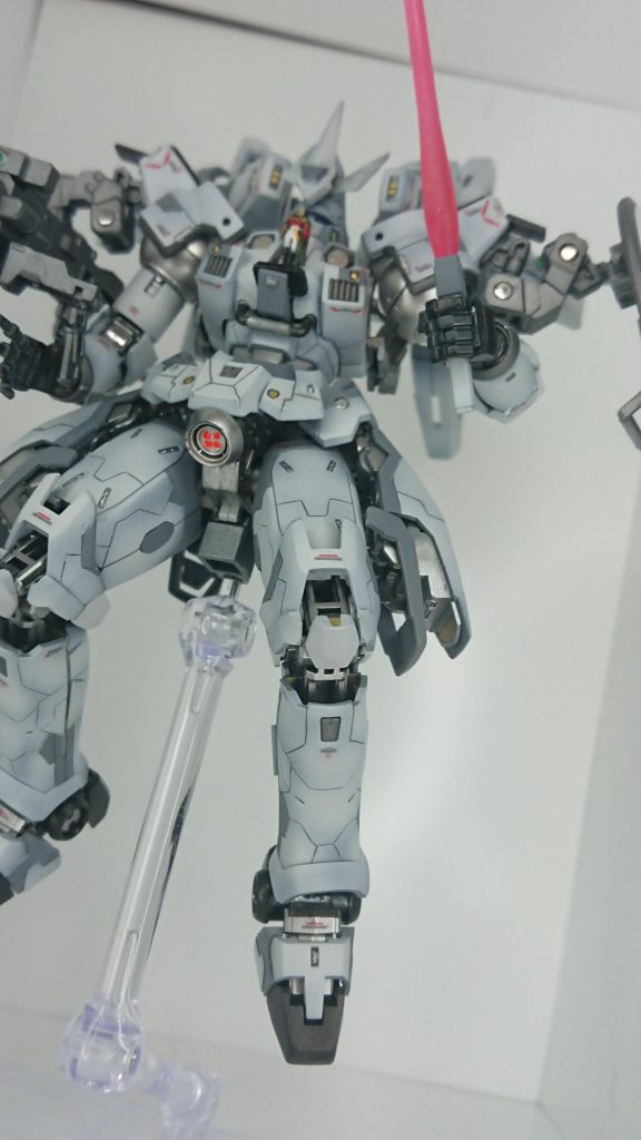 若干グラデーション塗装してみました。