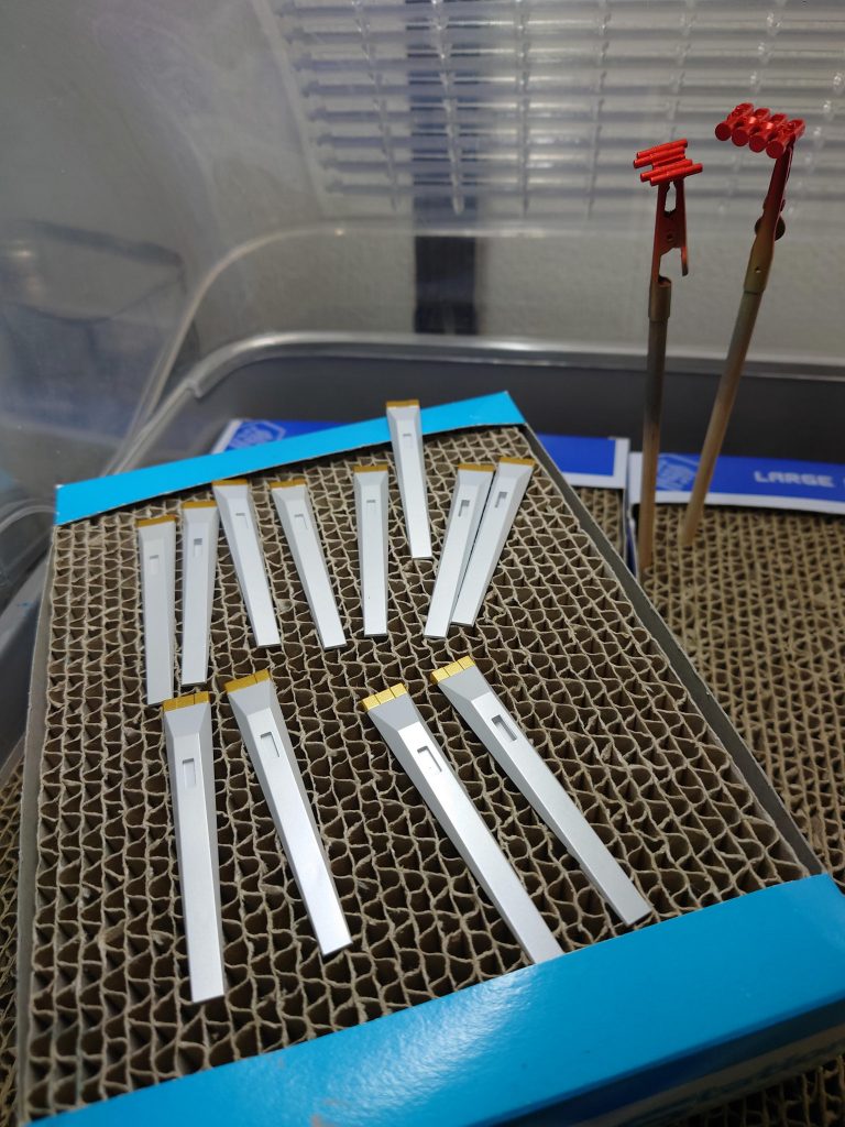 HGファンネルの塗り分け塗装の苦行…