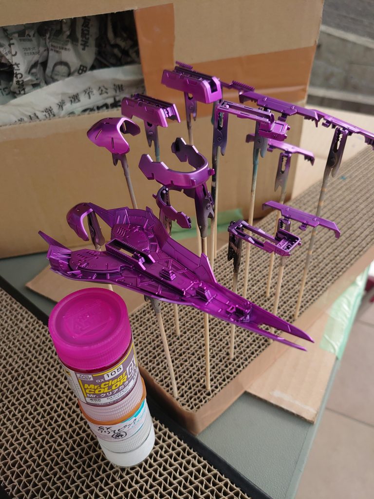 この色味はとても気に入っております。