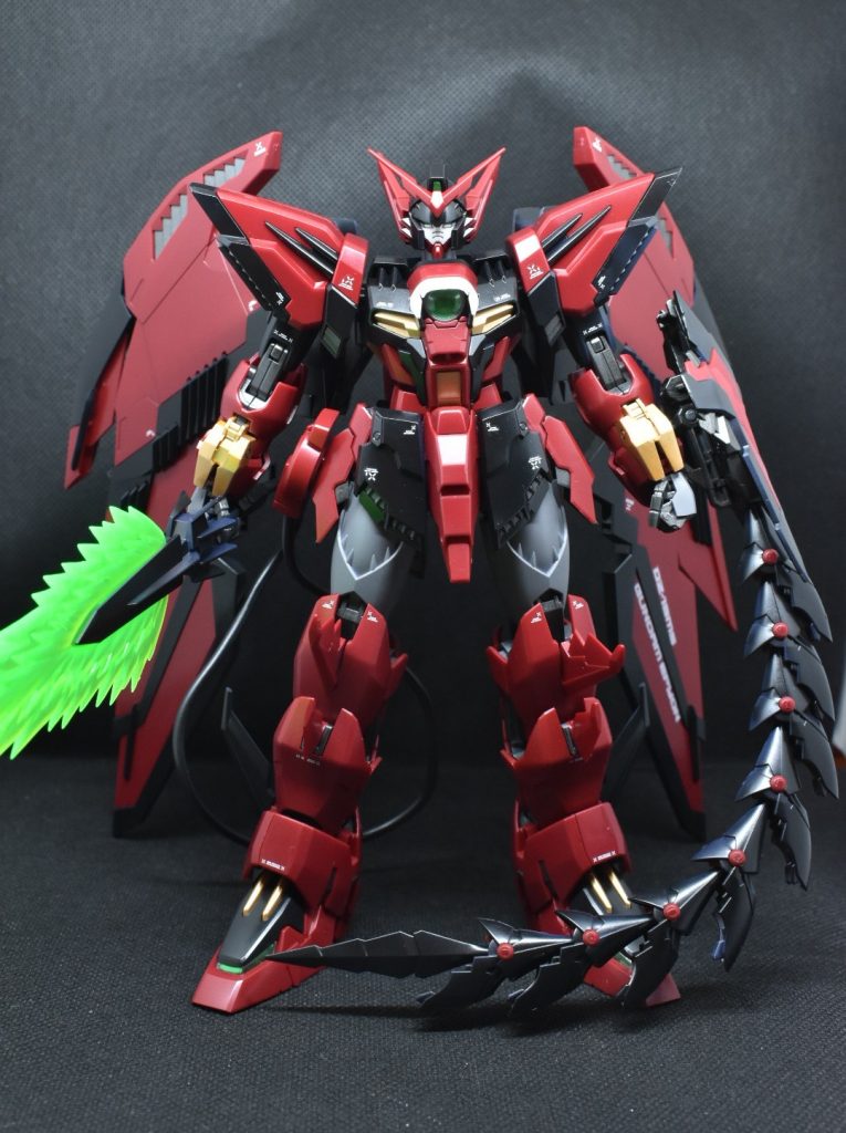 ウイング部分のゲート跡のリタッチ忘れてますね写真撮影後リタッチしました。