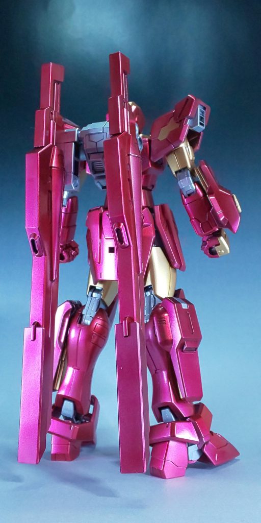 塗装レシピ赤はウイノーブラックを下地にEXシルバーからのクリアルージュとディープクリアレッドを割ったものでキャンディ塗装金はウイノーブラックを下地にスーパーリッチゴールド銀は8番シルバーのみで塗装しました。