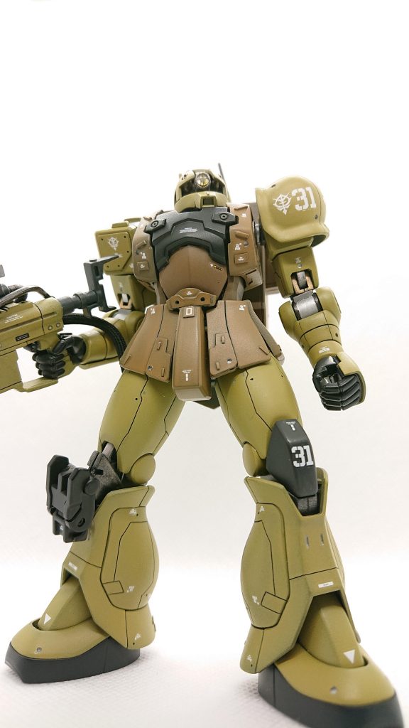 連邦軍某司令部にて(*･ω･)「やっと入手したこの写真を見て欲しい。」(-