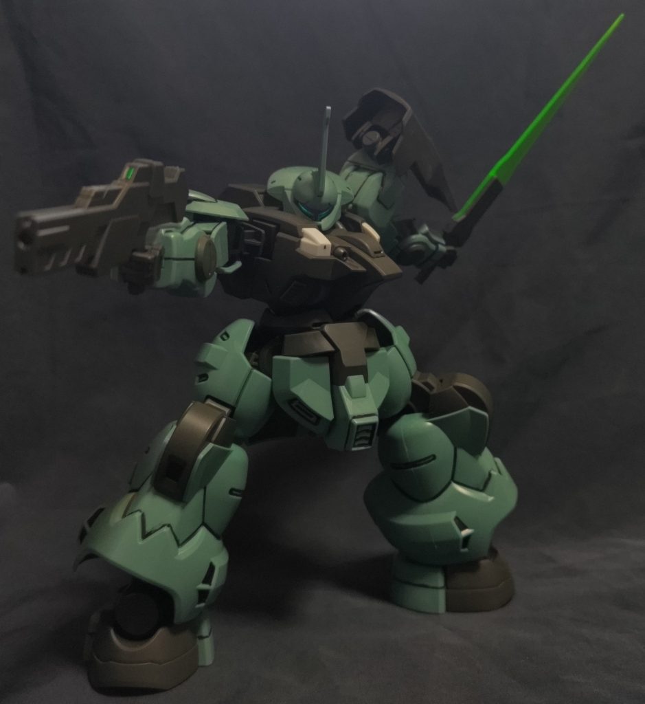 ポーズを付けて。