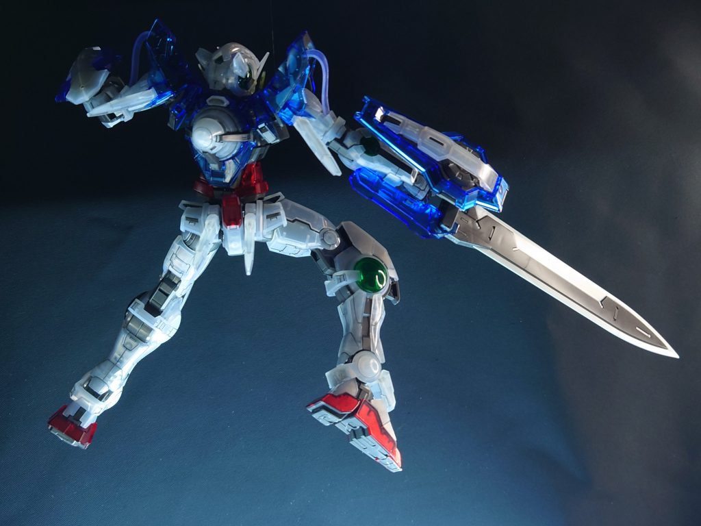 クリアー装甲、メッキ、スペシャルコーティング、それはガンプラならではのロマンですね。