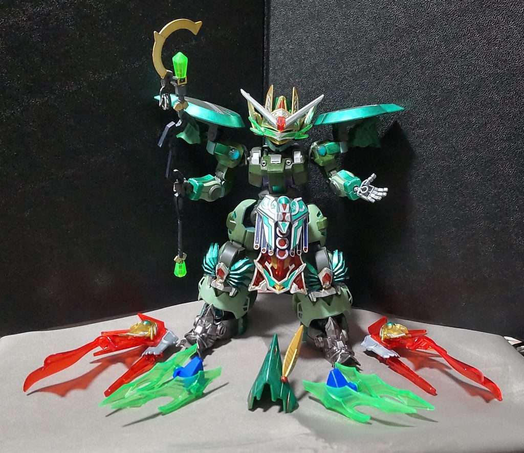 一部の装備は外せます。これらは複数の使い魔(ファミリア)の為のパーツになります。