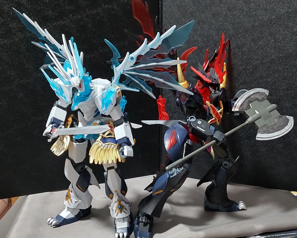 ガンダムやザクなど色々な作品達の中に交じって異様な存在感を放ってますが、これも立派なガンプラによる作品です。そう、ガンプラは自由なのです。