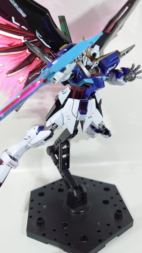 HGCEデスティニーガンダム–3枚目/制作者：しらつゆ