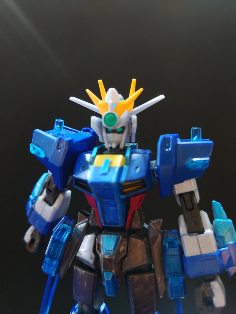 ミスティック(イグニス)の顔もきちんと塗ってます。いつかイグニス用のアンテナとタキオン用の頭作りたい。