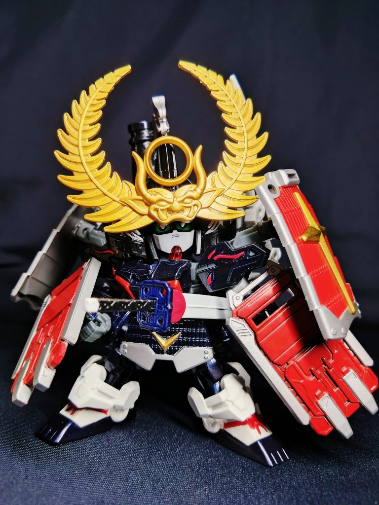 今回の制作は友人とのちょっとした共同制作。お互いに徳川家康頑駄無をヒーローズに合わせたリメイクで制作し、自分の家康はヒーローズオリジナルで展開中の、THE ANOTHER OF DRAGON KNIGHTでのキャラクターとしました。