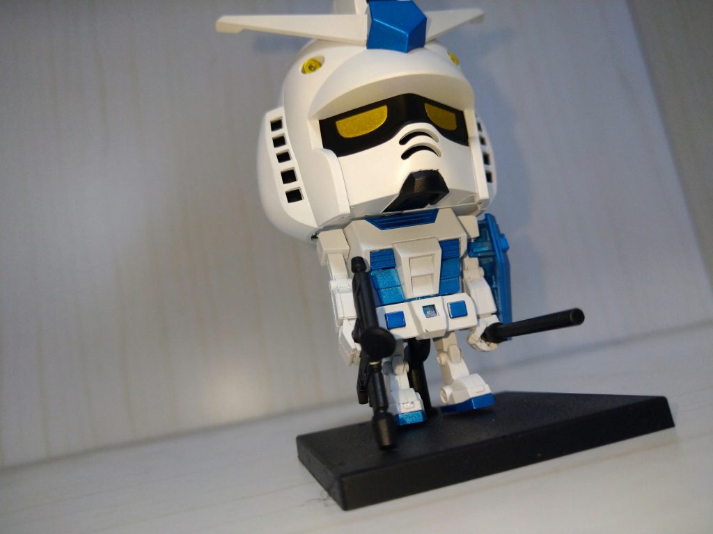 ガンプラくん–3枚目/制作者：Neo