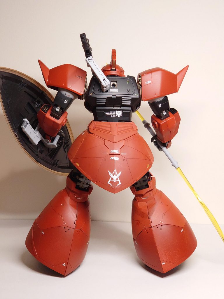 バックショット何気にキラキラフィルムを散りばめています。