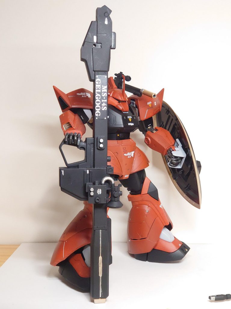 ドムからビーバズを拝借しました。武器はデカイほど良いのです。