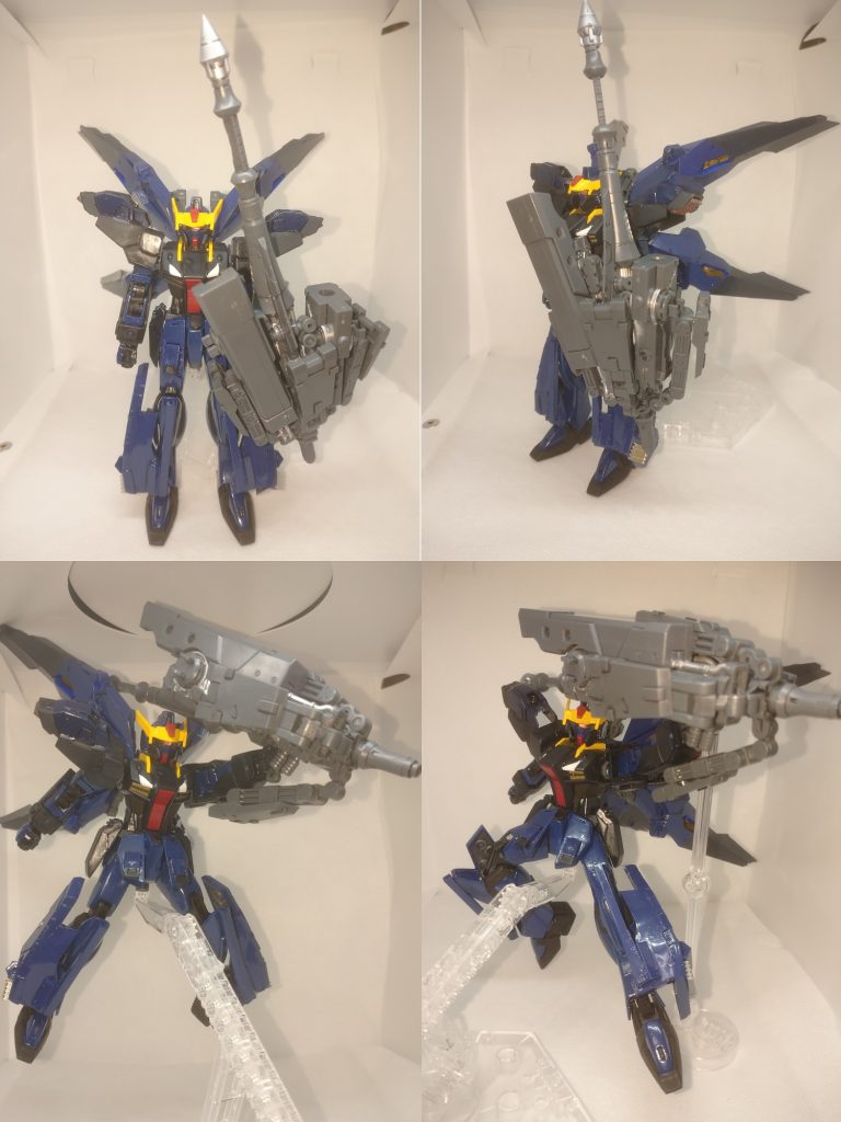 唯一の武器、リフレクターランチャー。 元機体のIフィールドランチャー(というよりIフィールド発生装置)を再現できるパーツが手元になかったので見た目は完全に別武器になりました。MSG轟槍鬼十字をベースにところどころをストックパーツを差し替えたり追加で盛ったりしています。 ギリギリ片手でも持てるけど、でかくて重くて取り回しづらくて前方に撃つのも一苦労です。