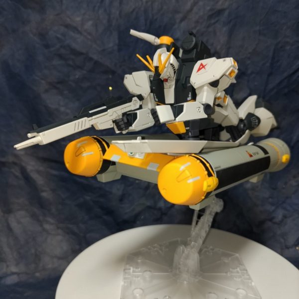 1/144HGニューガンダム用ブースターベッド