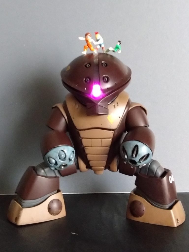 体育座りに改造は最初考えましたが今回は見送りしました。デカールはうーん控えめですね。ウェザリングもチャレンジですが汚し過ぎもなーって。難しいですね。😅