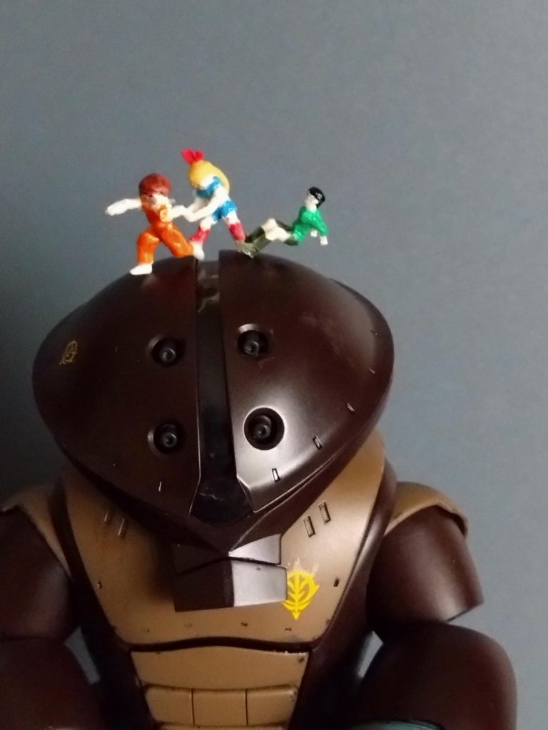 やっつけのスケール違いですが名場面集です。