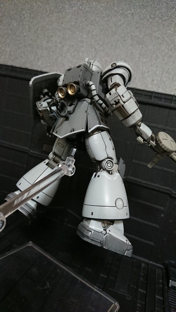 ん~前からも後ろからもダサくて素敵です💜皆様に御披露目が終わったので、このMSも暗室で良い夢が見れるでしょう...