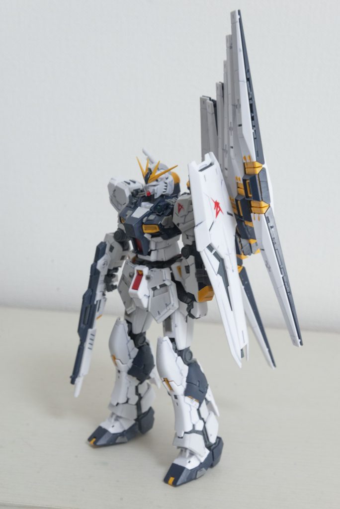 νガンダム–3枚目/制作者：@megamax2021