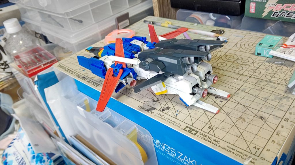 旧キットダブルゼータ–3枚目/制作者：kachiku