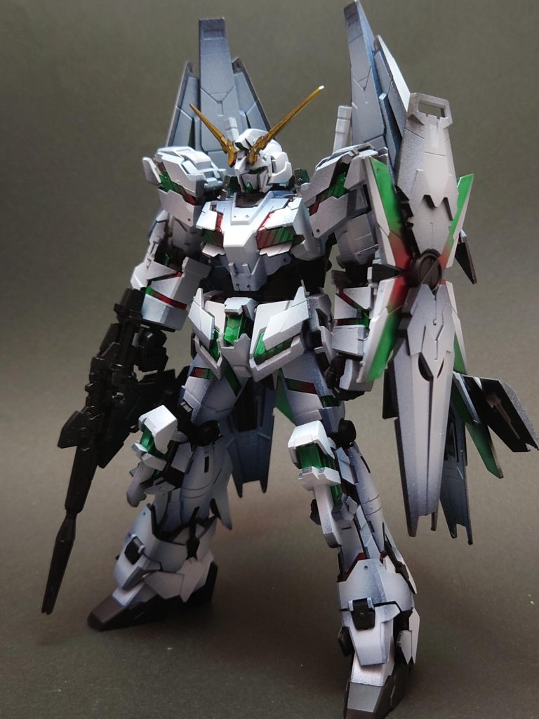 デカール貼る前の写真です、カッコよくて我慢できずに撮ってました。