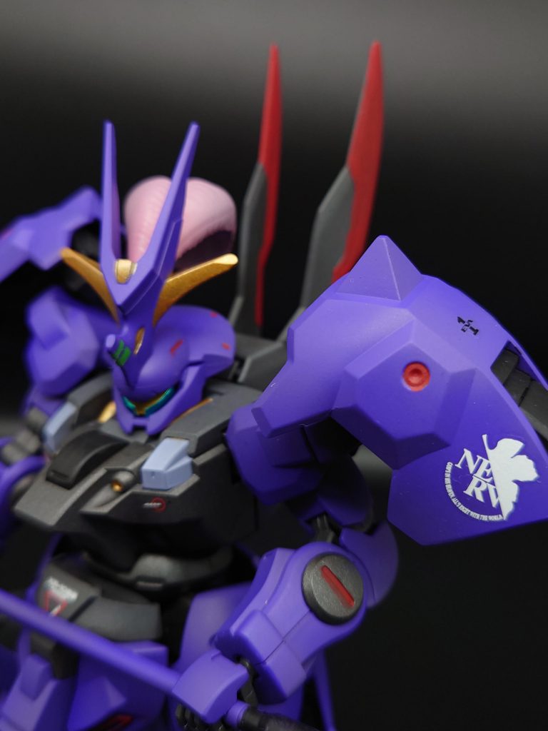 お気に入りは、ネルフのデカールです