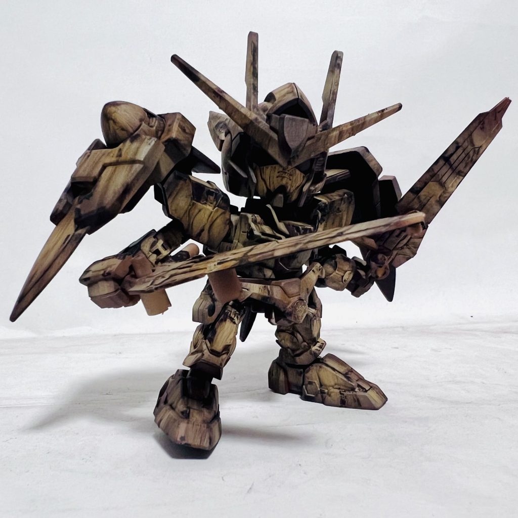 SDEX 機動戦士ガンダムOO ダブルオーガンダム 木目調タッチ風塗装済み完成品–2枚目/制作者：H4co Y