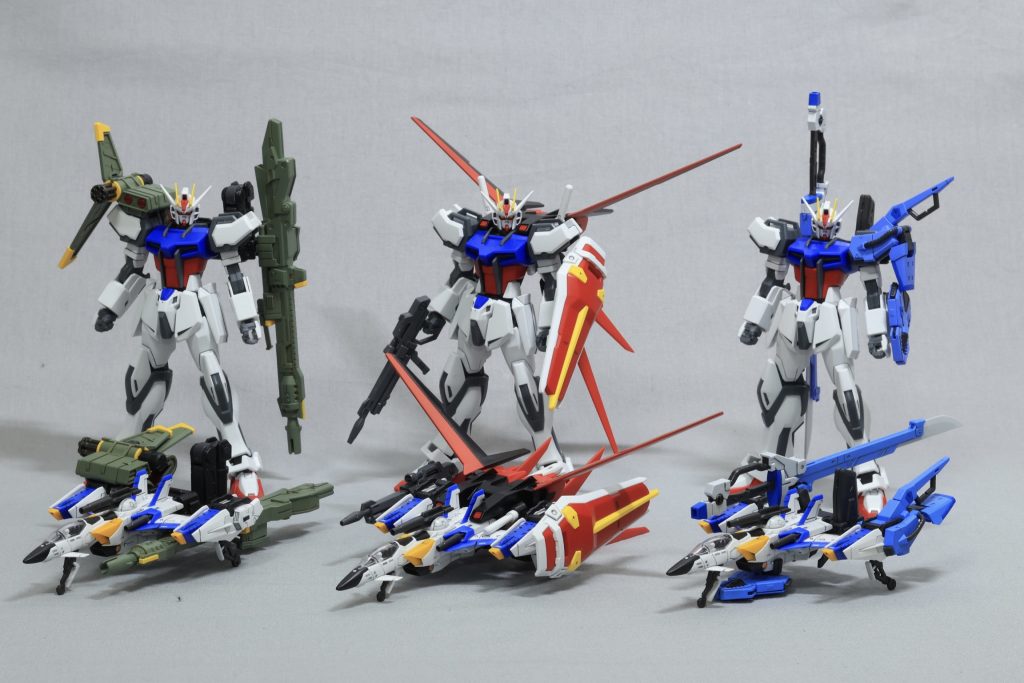 各機のストライカーパック装備形態