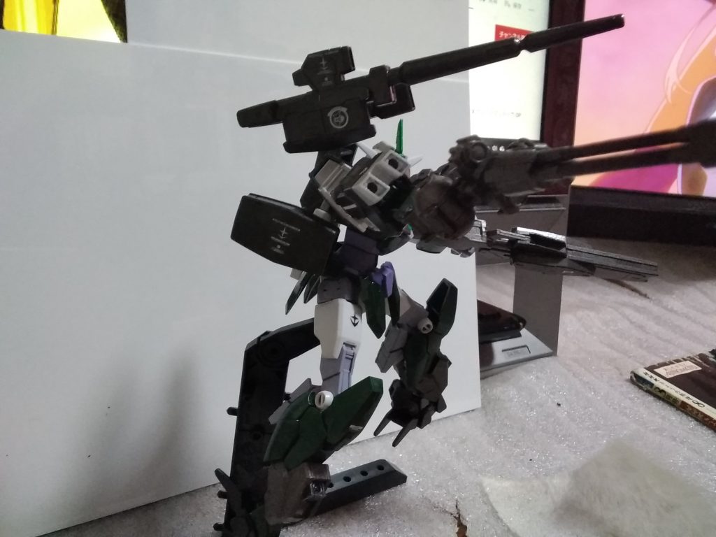 何気にデカールも初挑戦なのよね。こいつは。