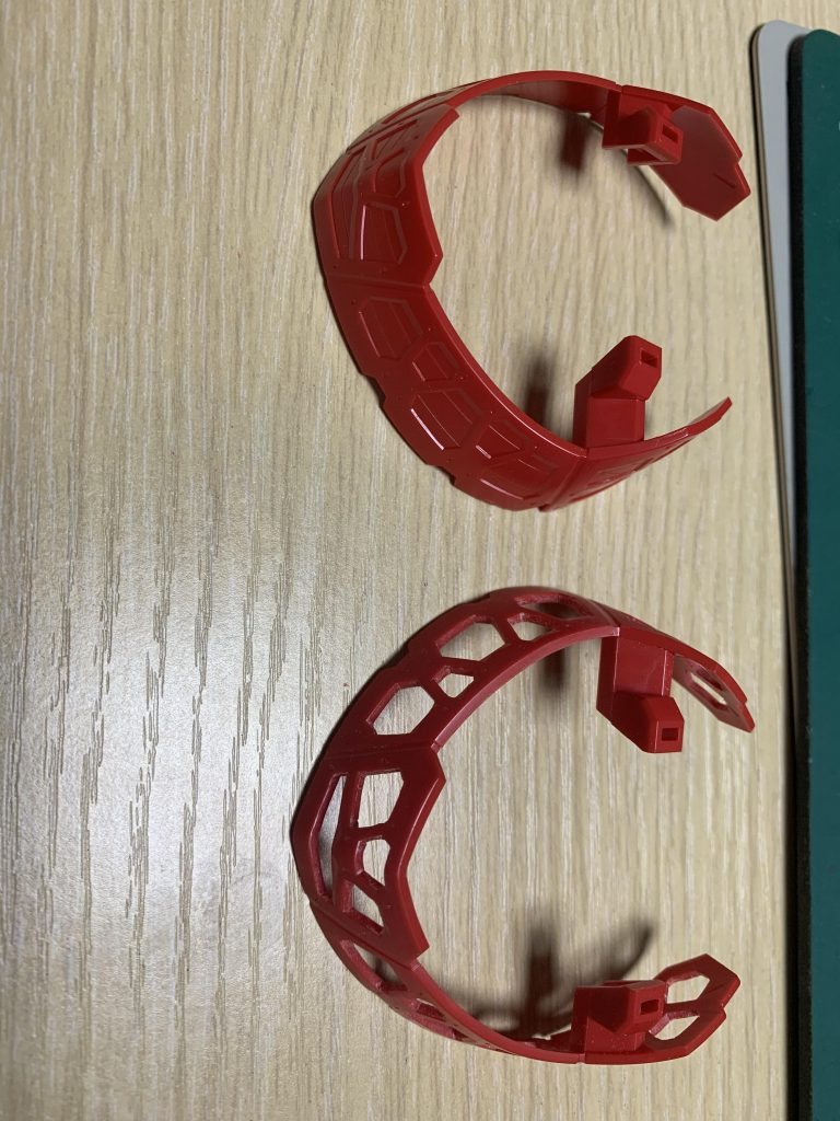 田宮のピンバイスを使って無駄に開口してみました。小学生の頃、田宮の前ちゃんがピンバイスを駆使してミニ四駆を肉抜きをしまくる様に大変憧れたものです。当時はミニ四駆2〜3台分のピンバイスを買えないのでカッターでゴリゴリやってました。大人になって良かったなーと思う瞬間でした。ご観覧ありがとうございました。