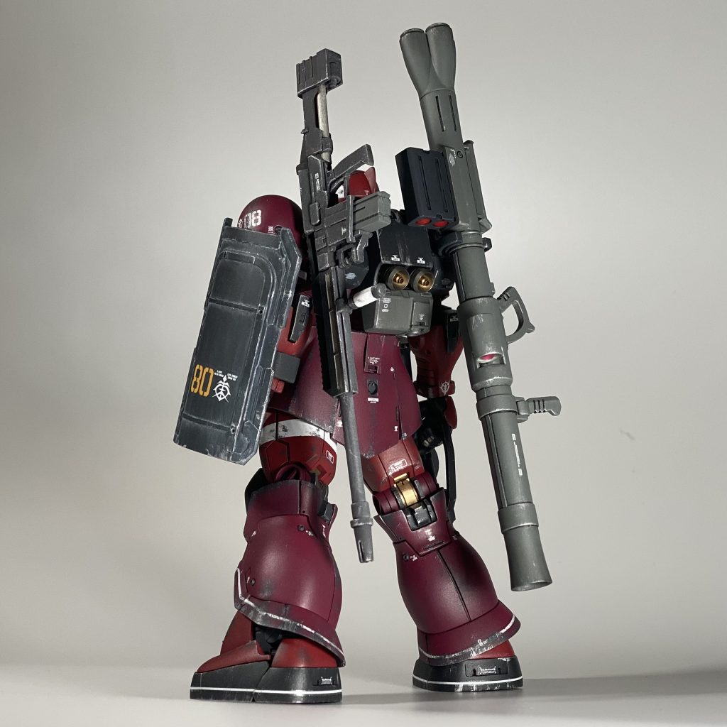 ロングライフルはザクマシンガンをベースにスクラッチしています。