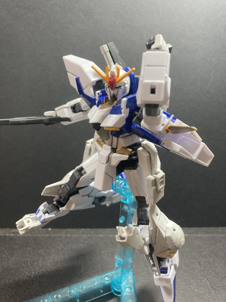 はい。ミカン氏です。構想考えてたら投稿するのがめっちゃ遅れました。今回は以前投稿したアドバンスゼータガンダムの発展機の立ち位置にいる、アドバンスデルタカイです。デルタカイ自体かなり前に完成しているくせに何もいじらないのでめっちゃ投稿するまで時間かかりました。では次回もよろしくおねがいします