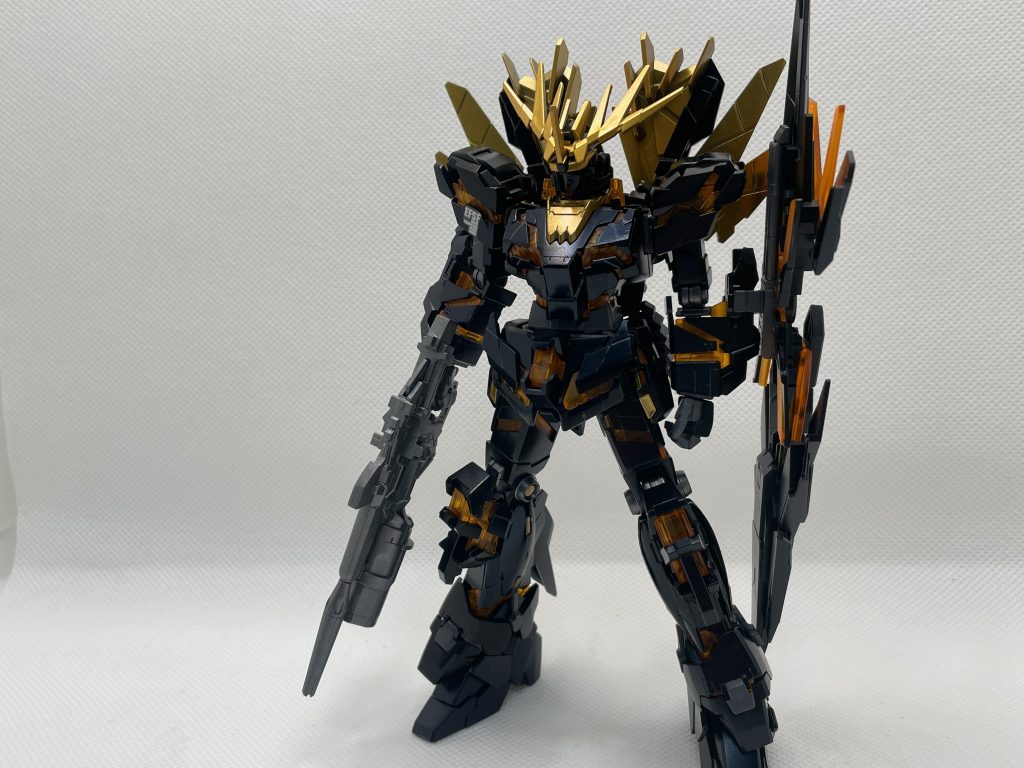 スジ彫りも結構追加したのですがあんまり目立ちませんでした…笑