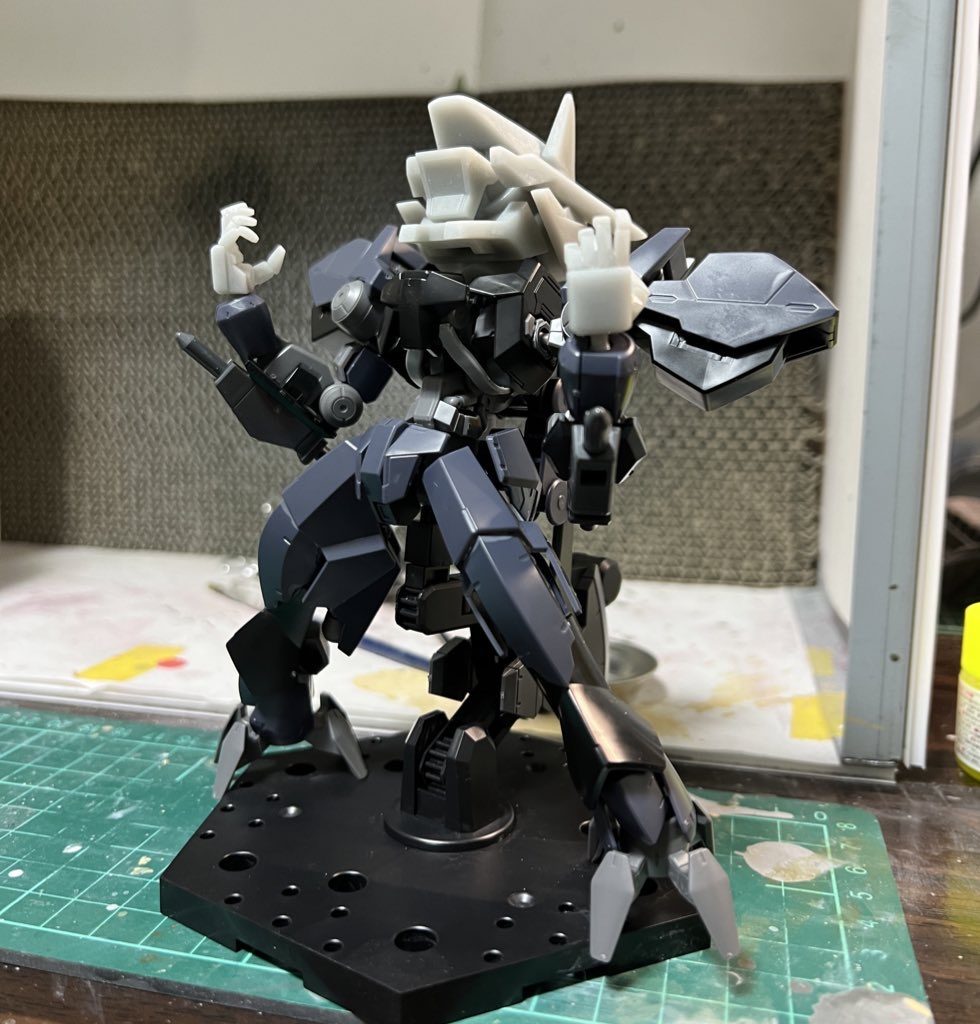 少し角度のついた開き手により禍々しさが増したと思います