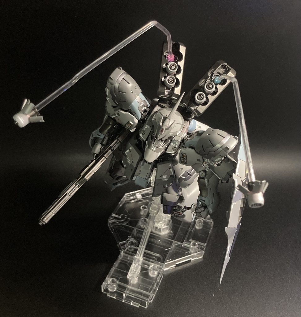 3ミリの手曲げプラパイプを使用しています