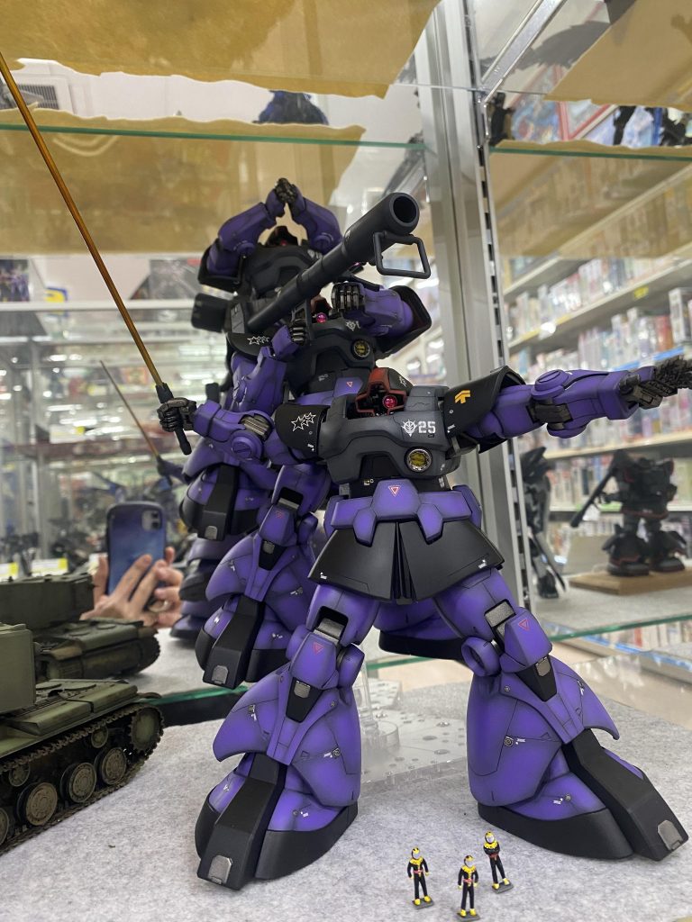 タムタム豊橋店さんに展示中です11月16日から2ヶ月間です。