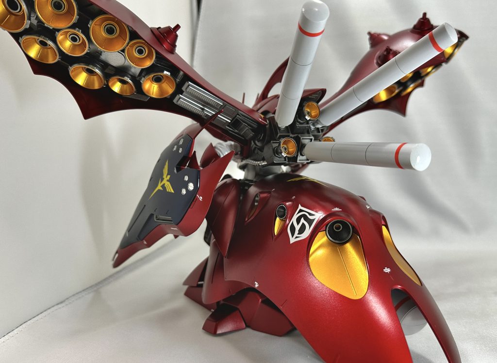 金色の箇所はスターブライトゴールドにクリアーオレンジを塗装🍊黒箇所はスターブライトアインで塗装してます