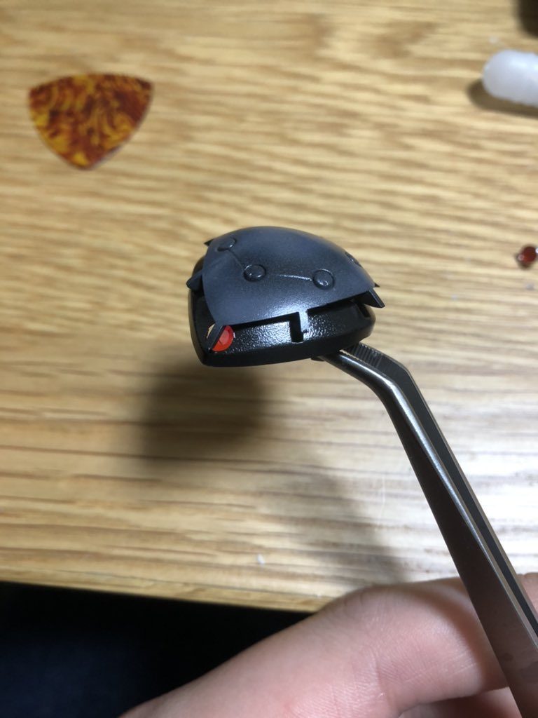無改造だとモノアイははめ込み式だぞ