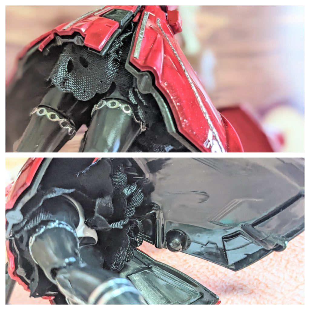 ドレスはスカーレットカラーですがパンツは白です(真顔)しかしスカートの前部分が短すぎて白パンがオープン過ぎたので中にインナースカート1枚仕込みました。下から覗けば見える程度の露出に抑えてますが下から見ればバッチリ見えます(真顔)