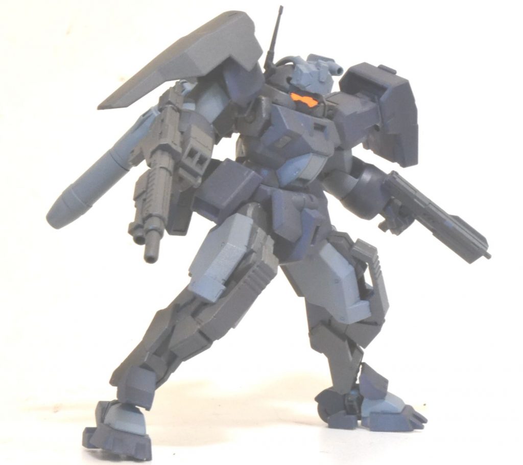 バックパックを次の空間戦用に替えてポーズ。