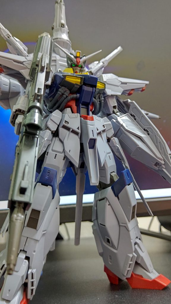 この圧倒的強者感なんなんだ…あのキラを追い詰めたラスボスの格好良さは伊達じゃないですね