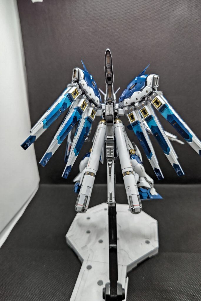 プロペラントタンク修正後です何とかなりましたみなさんも製作時気お付けてください意外に圧着させている箇所みたいなので割れやすいかもです