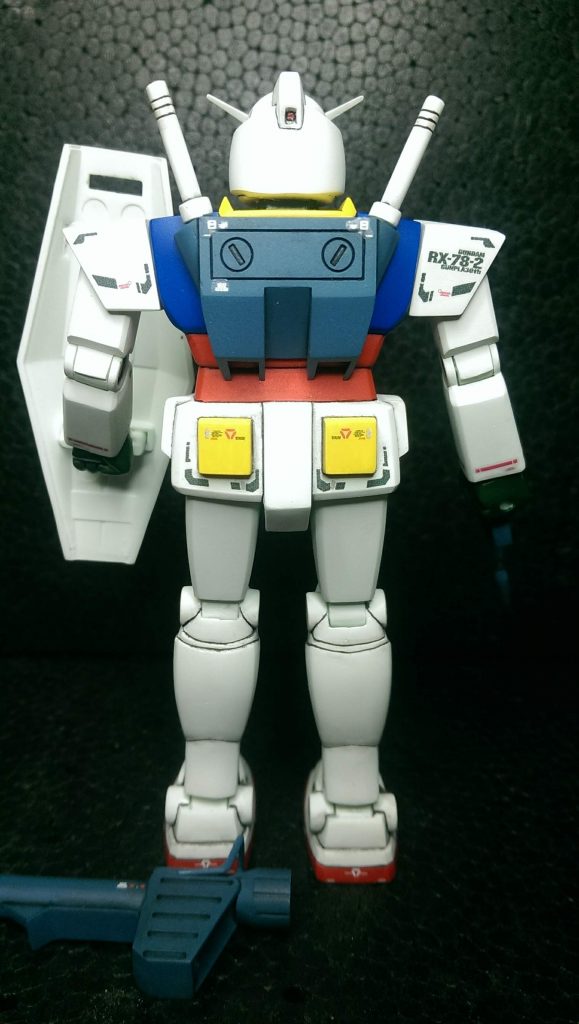 並んでやっと買えたのが戦艦物とかアッザム！あと一時間早く並んでいれば！何か思出話になってしまってごめんなさい！ガンプラ 愛してる💓♥️❤️