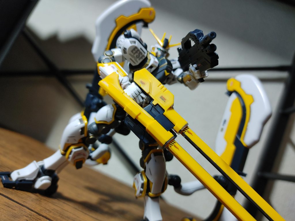 MGくらいのサイズがあったら最高だなぁ✨ちなみにアニメも見てみたくなりました😊🎵