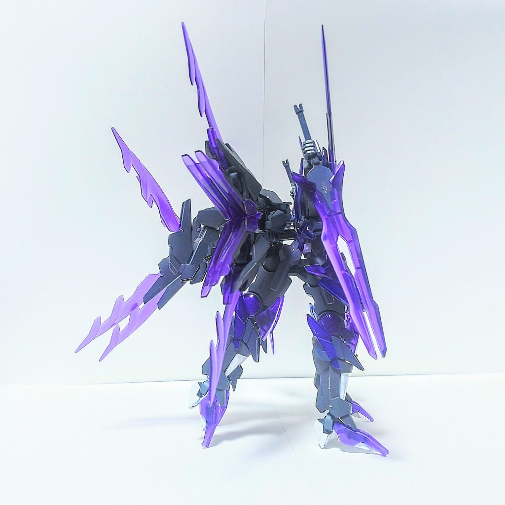 前後横マニピュレータ、脚部（姿勢制御の為）、ウイングバインダー、GNドライヴ、GNパルチザンⅡなど各パーツを増設。GNドライヴとクリアパーツの増設により、プラフスキー粒子貯蔵量が大幅に増量した。追加のマニピュレータは普段ウェポンラックとして、展開することでマニピュレータとして作用する。