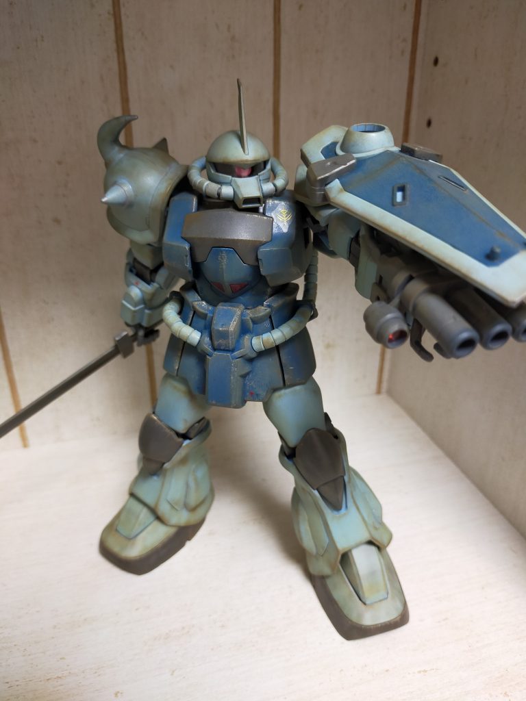 素組み状態につや消しを吹いて、その上からウェザリングを施しています。