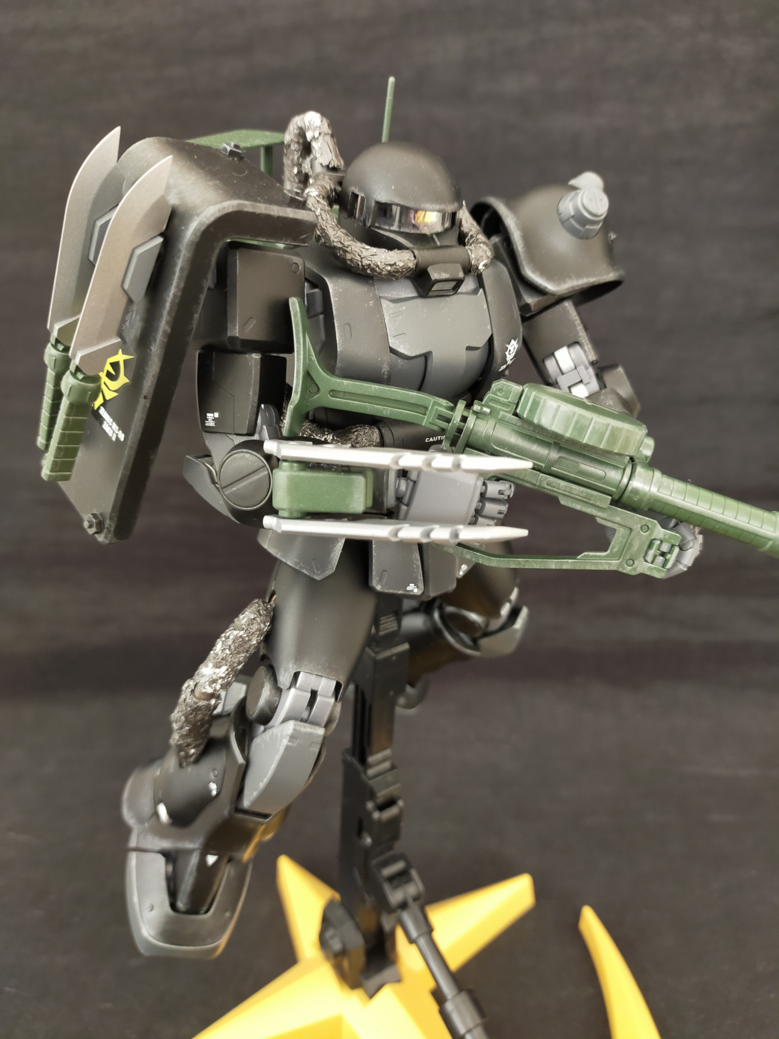 ガンプラ MG1/100 ザクマインレイヤー偵察型 完成品 - プラモデル