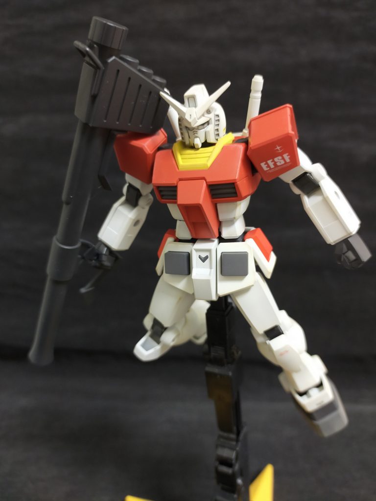 高機動である事から、訓練の段階でエリート兵がテストパイロットを務めていたという。