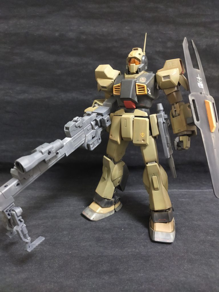 ネモ(トリントン基地配備機)が使用する170mmキャノンとは違い、180mmキャノンを運用している理由は、長距離からの攻撃による、一撃での破壊を目的としているからだ。