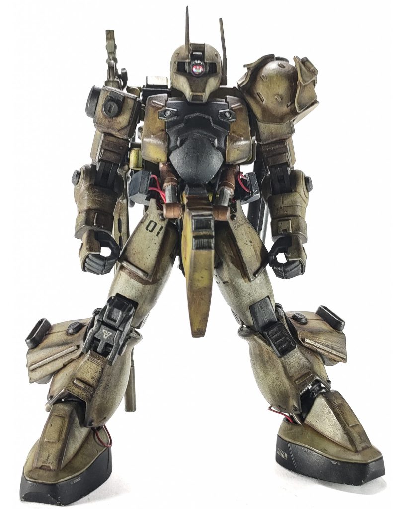 実は正面からの写真が一番好きだったりします。顔が怖い。モノアイは何だったかなこれ…ハイキューパーツさんのVCドームだったと思います。